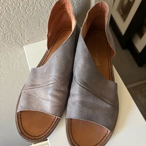 Free People Mont Blanc grey sandals 37.5 7.5